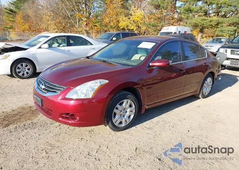 2010 Nissan Altima 2.5 S z USA, uszkodzony, nr VIN 1N4AL2AP7AN448071
